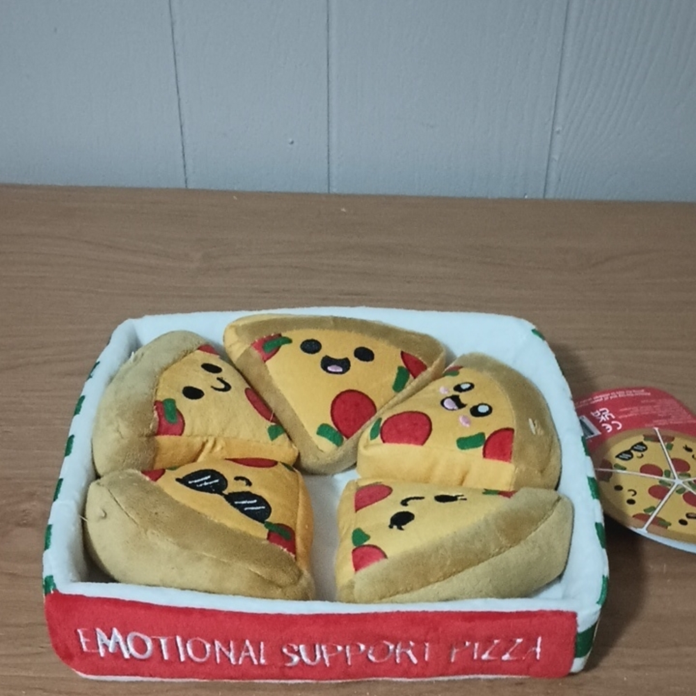 Emotional Support Pizza NWT